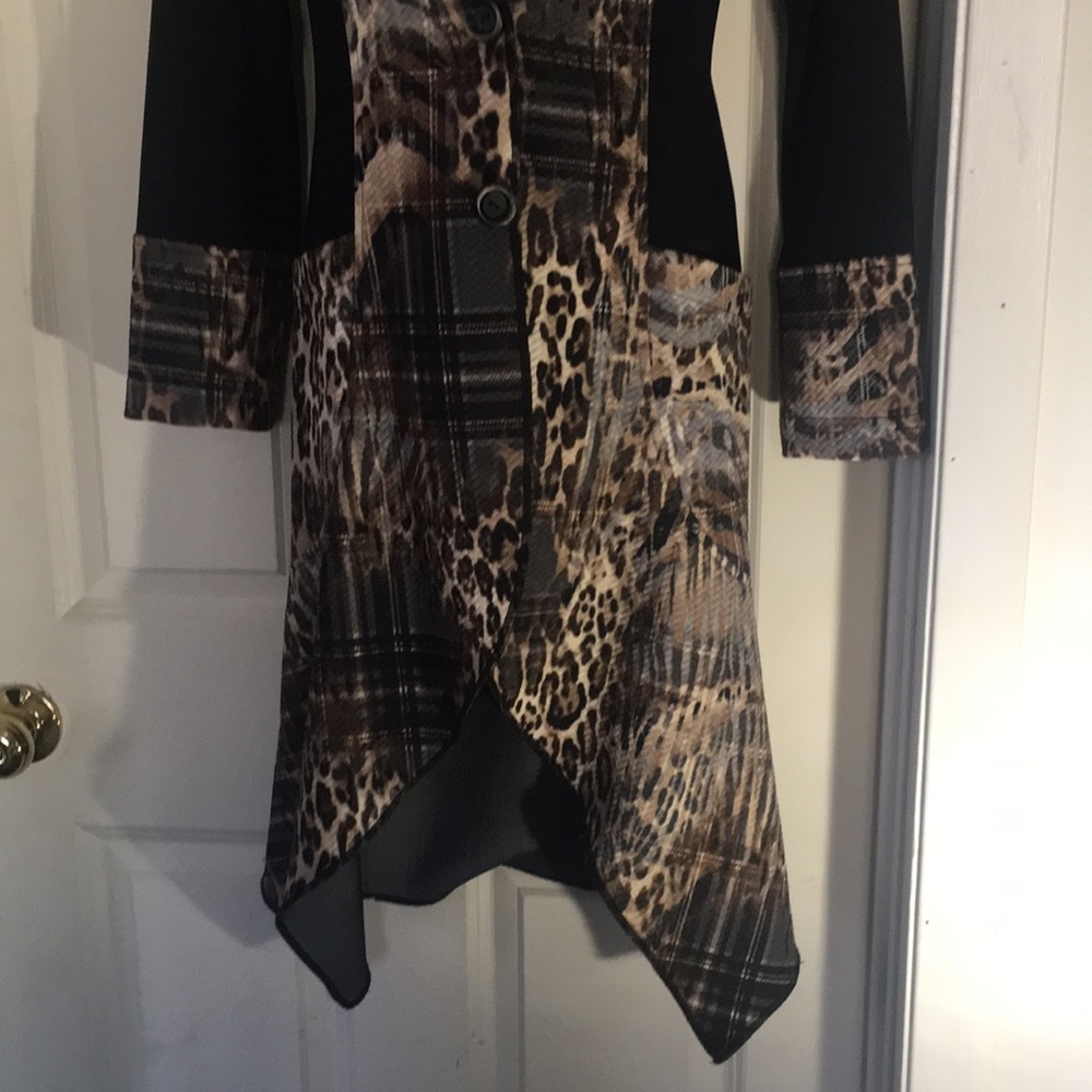 Very Unique Black/Leopard print duster. Sz S - Picture 3 of 6